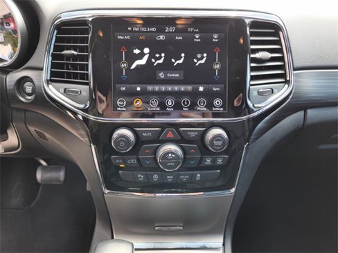 Certified 2021 Jeep Grand Cherokee Laredo X image 23