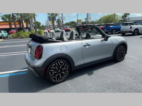 Certified 2025 MINI Cooper S image 24
