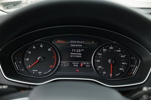 Used 2023 Audi Q5 2.0T Premium w/ Convenience Package image 30