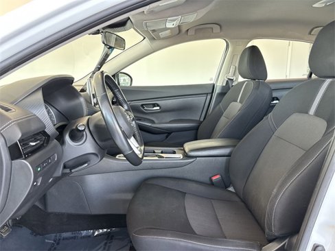 Used 2022 Nissan Sentra SV image 19