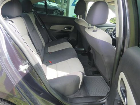 Used 2014 Chevrolet Cruze LS image 20