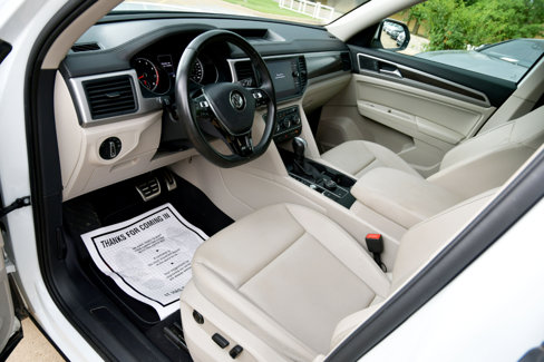 Used 2020 Volkswagen Atlas SE w/ Panoramic Sunroof Package image 33