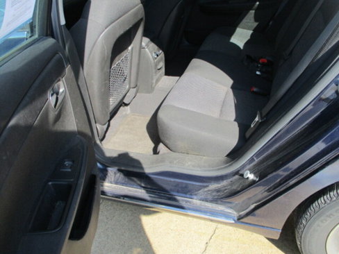 Used 2012 Chevrolet Malibu LT image 8