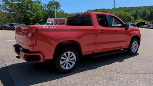 Certified 2022 Chevrolet Silverado 1500 Custom image 8