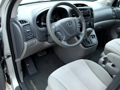 Used 2012 Kia Sedona LX image 10