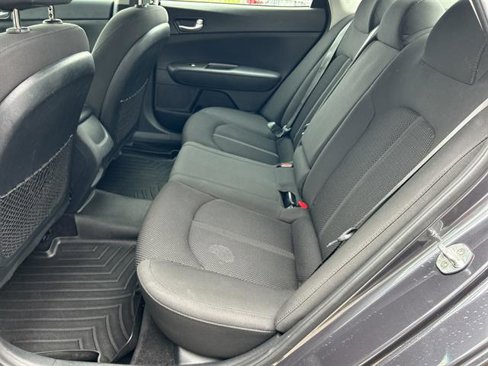 Used 2019 Kia Optima LX image 23