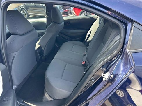 Used 2022 Toyota Corolla LE image 16