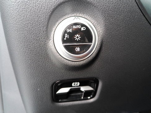Certified 2025 Mercedes-Benz C 300 Sedan image 29