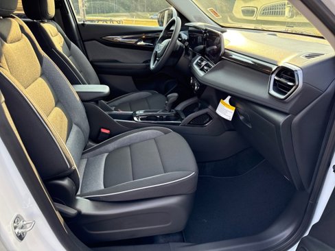 New 2026 Chevrolet TrailBlazer LT image 9
