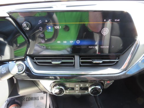 New 2025 Chevrolet Trax RS w/ Driver Confidence Package image 5