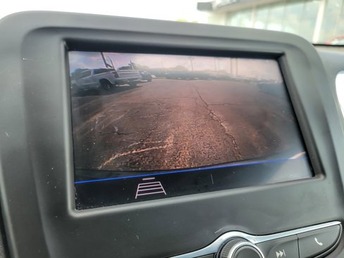 Used 2020 Chevrolet Equinox LS w/ LS Convenience Package image 12