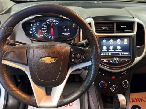 Used 2020 Chevrolet Sonic LT image 15