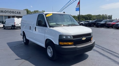 Used 2019 Chevrolet Express 2500 image 12