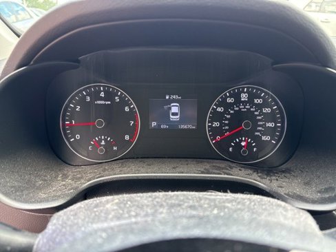 Used 2021 Kia Forte LXS image 24