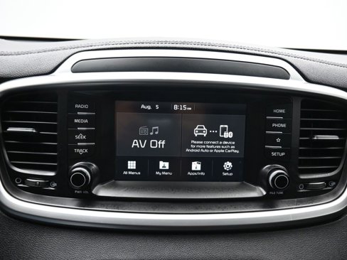 Used 2020 Kia Sorento LX image 16