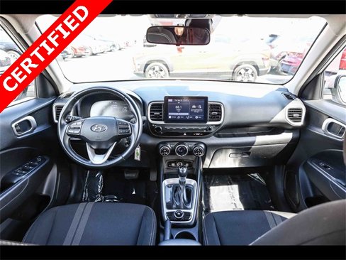 Certified 2023 Hyundai Venue SEL image 12