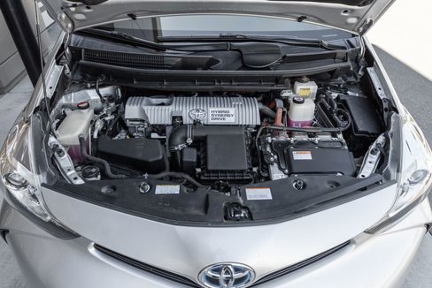 Used 2017 Toyota Prius V Three image 14