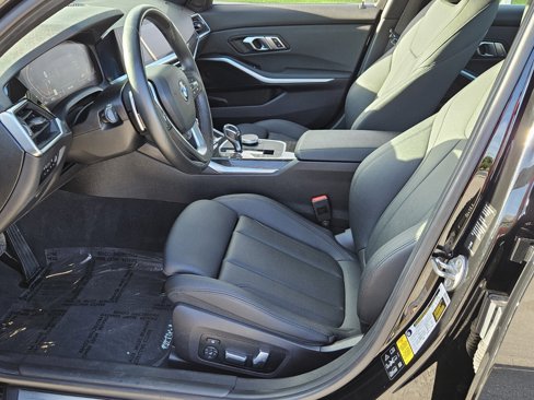 Used 2019 BMW 330i xDrive Sedan w/ Convenience Package image 13