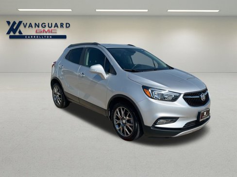 Used 2018 Buick Encore Sport Touring image 2