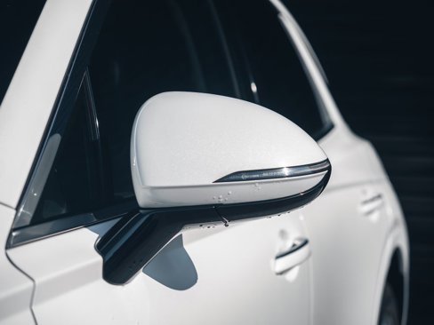 Used 2022 Genesis GV70 2.5T image 9