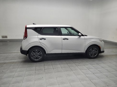 Used 2021 Kia Soul S image 10