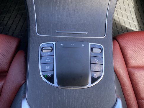 Used 2022 Mercedes-Benz GLC 300 4MATIC image 23