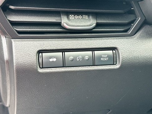 Used 2023 Nissan Altima 2.5 SV image 11