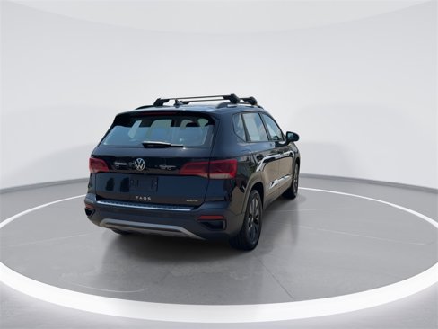 Used 2022 Volkswagen Taos S image 7