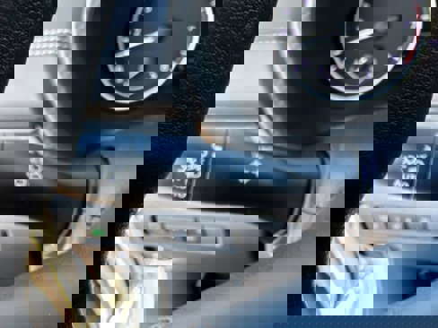 New 2025 Nissan Sentra SV image 28