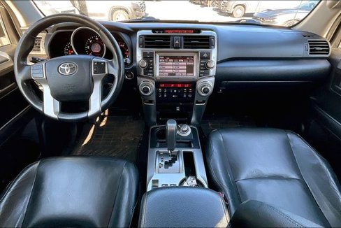 Used 2013 Toyota 4Runner SR5 image 13