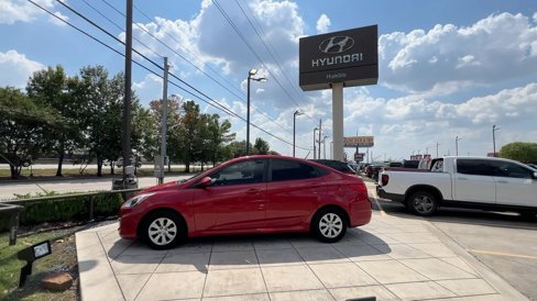 Used 2016 Hyundai Accent SE image 4
