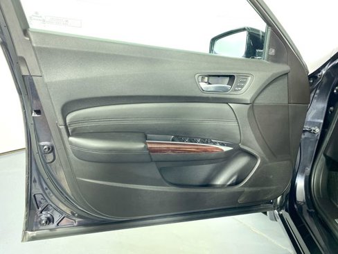 Used 2015 Acura TLX w/ Technology Package image 20