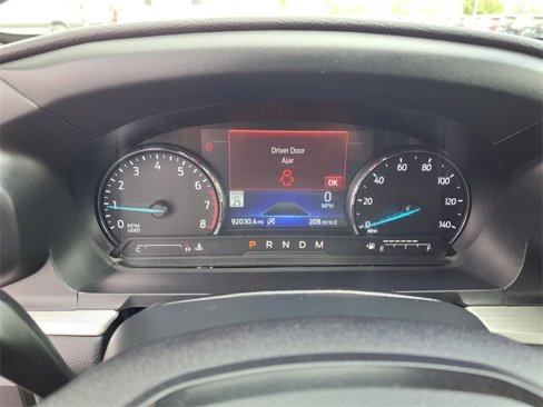 Used 2020 Ford Explorer XLT w/ Equipment Group 202A image 11