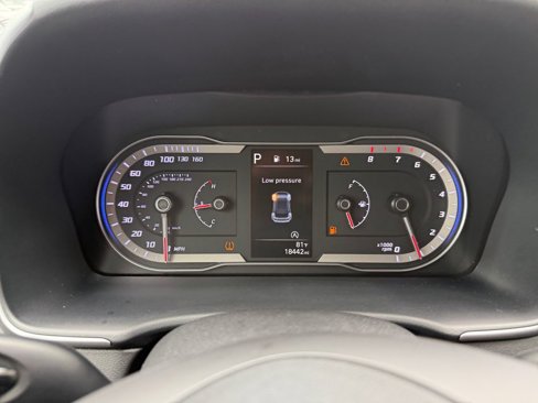 Used 2022 Hyundai Tucson SEL image 17