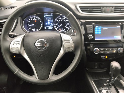 Used 2016 Nissan Rogue SL w/ SL Premium Package image 22