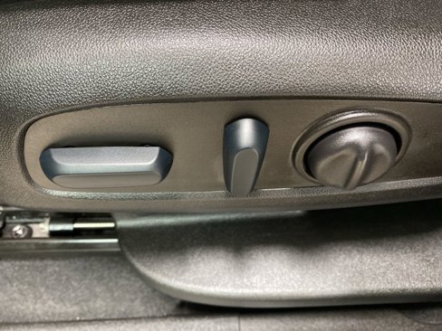 Used 2022 Chevrolet Equinox RS image 24