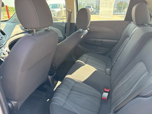 Used 2015 Chevrolet Sonic LT image 8