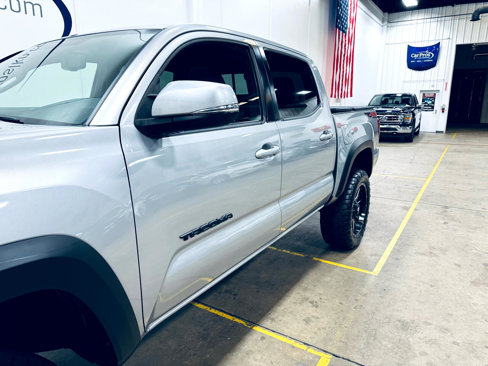 Used 2016 Toyota Tacoma TRD Off-Road image 22