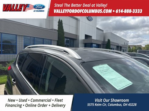Used 2015 Ford Escape Titanium image 28