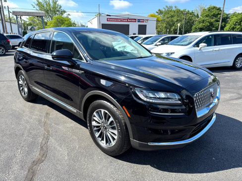 Used 2022 Lincoln Nautilus FWD w/ Premium Package image 7