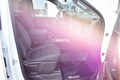 Used 2020 Chevrolet Silverado 1500 RST image 42