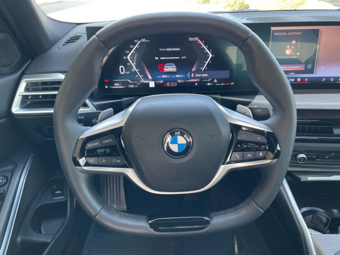 Used 2025 BMW 330i Sedan image 11