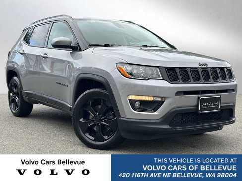 Used 2020 Jeep Compass Latitude image 1