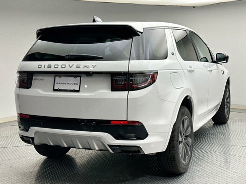 New 2025 Land Rover Discovery Sport S image 3