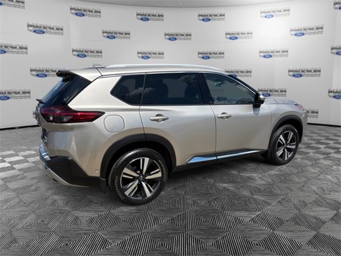 Used 2023 Nissan Rogue Platinum w/ Platinum Premium Package image 5