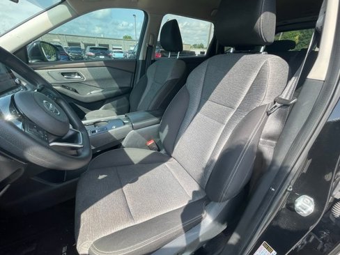 Used 2021 Nissan Rogue SV image 13