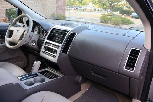 Used 2008 Ford Edge Limited image 17