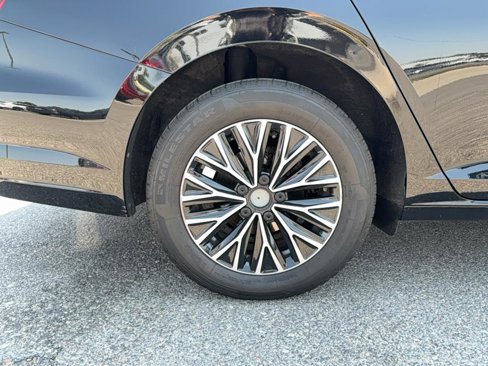 Used 2020 Volkswagen Jetta SE image 9