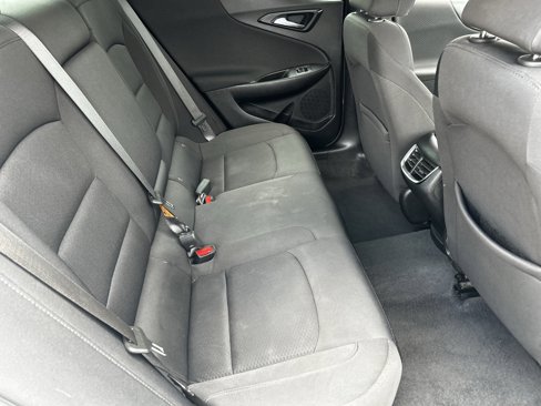 Used 2020 Chevrolet Malibu LT image 12