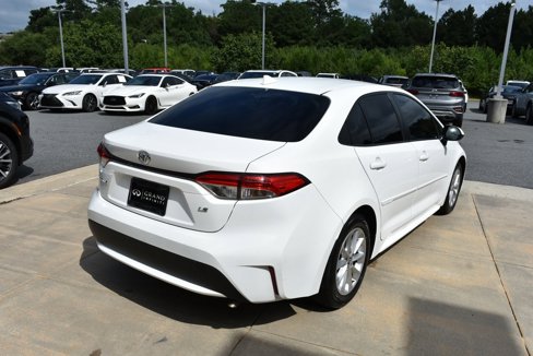 Used 2022 Toyota Corolla LE w/ LE Convenience Package image 12